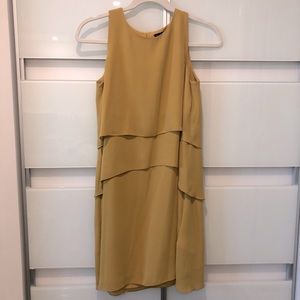 Adorable tiered sleeveless dress!